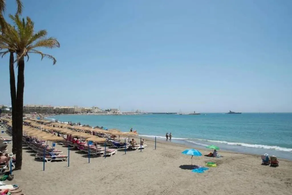 Fantastico Estudio Amplia Terraza Y Vistas Al Mar 베날마데나코스타 0*,